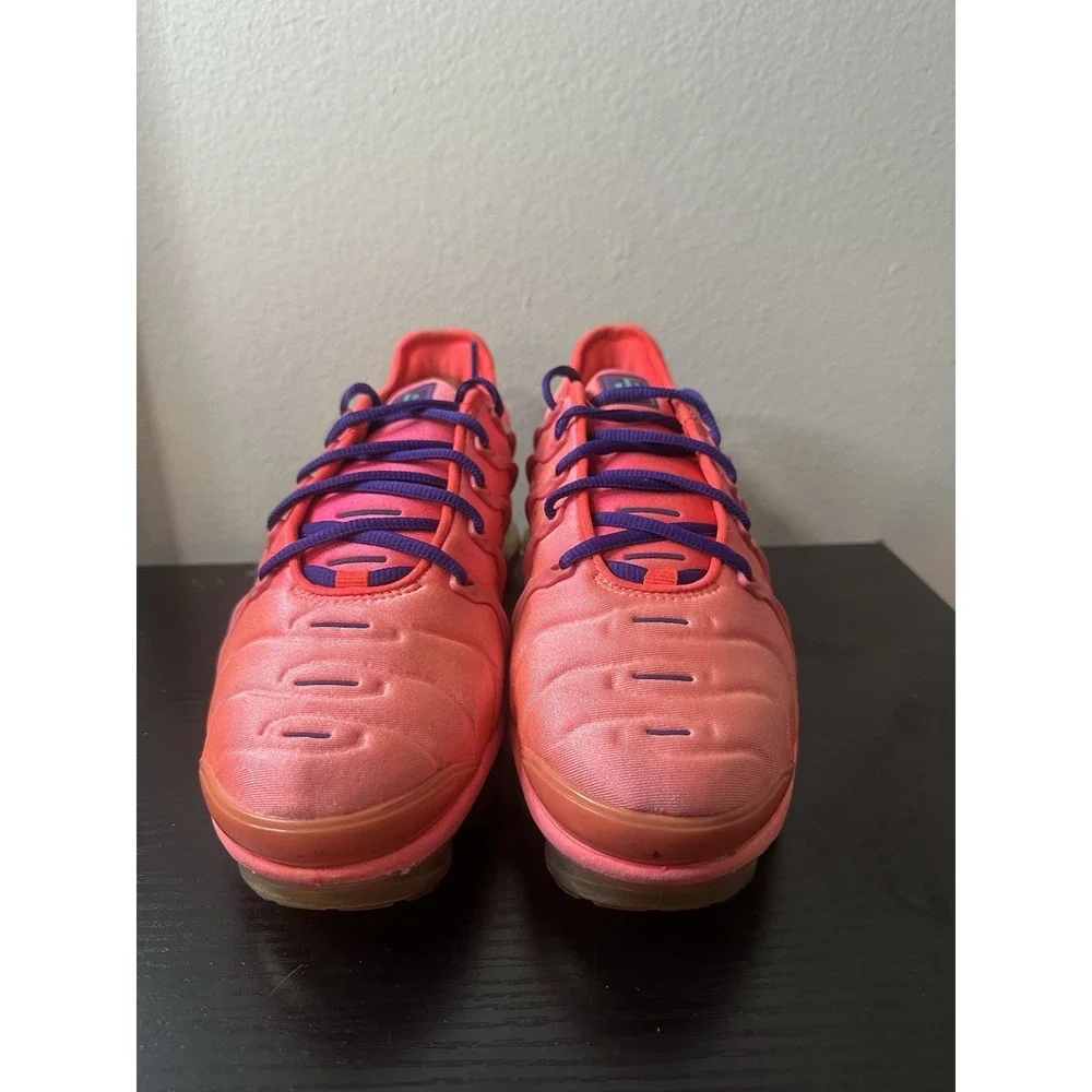 Nike Air VaporMax Plus Pink Purple Low Athletic Running Shoes Sneaker Women 8.5